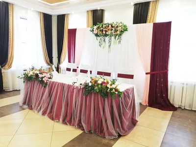 Оформление и украшение свадебного зала в Саратове и Энгельсе недорого