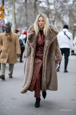 Уличная мода: Неделя моды в Париже сезона осень-зима 2018-2019: стритстайл  | Paris fashion week street style, Paris fashion, High fashion street style