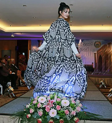 Fashion в Узбекистане: как культура страны влияет на модную индустрию и  куда сейчас стремится мода в Узбекистане | HILL Magazine | Дзен