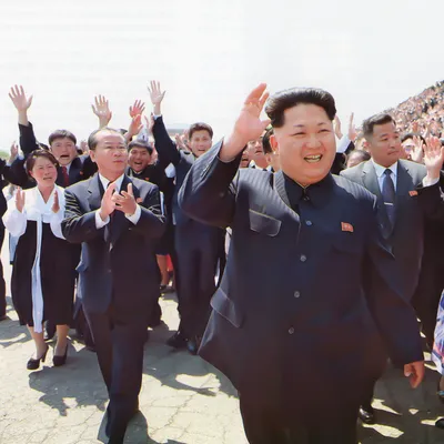 Северная Корея идет на рекорд. Страна готовится к грандиозному параду - BBC  News Русская служба