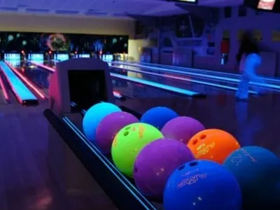 Family Bowling, боулинг-клуб, просп. Улугбека, 57А, Алматы — Яндекс Карты