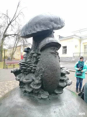Пионер, профессор и рыбачок. Летом в Рязани появятся новые мини-скульптуры « грибов с глазами» — Публикации — город Рязань на городском сайте RZN.info