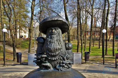 Памятник \"В Рязани грибы с глазами\" в Рязани, ул. Ленина, 24 - фото,  отзывы, рейтинг, телефон и адрес
