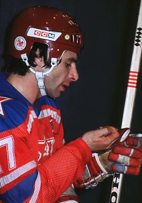 Валерий Харламов родился 75 лет назад: биография хоккеиста, смерть,  признание в России и мире | 360°