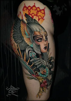 Тату Валькирия: 100+ фото примеров, эскизы, значение для мужчин | Female  warrior tattoo, Valkyrie tattoo, Viking warrior tattoos