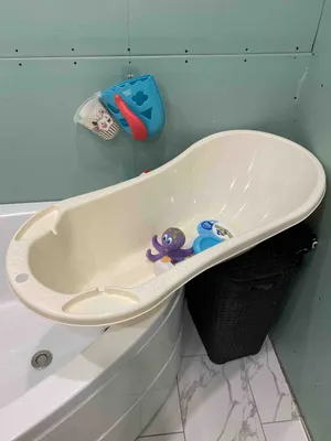 Пластишка детская ванна с клапаном для слива воды / цвет светло-голубой  купить в Сочи
