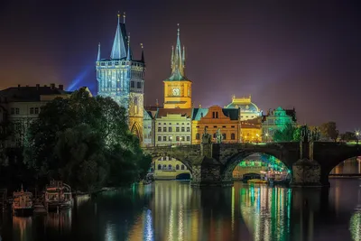 Вечерняя обзорная экскурсия по Праге в мини-группе - цена €22.5
