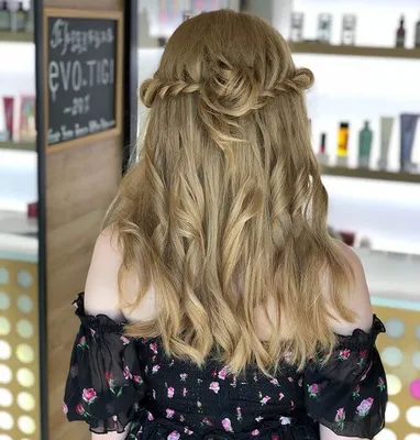 Вечерняя укладка волос в салоне красоты Фифа в Подольске | Myfifasalon.ru