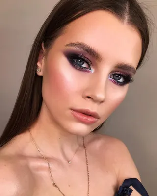 Makeup tutorials ✨ on Instagram: \"МАКИЯЖ ДЛЯ НАВИСШЕГО ВЕКА: ОШИБКИ❌ ⠀  Надеюсь, этот пост будет для вас полезен🥰 Если это так, не забудьте  поставить лайк и сохранить❤️ ⠀ ❌Нанесение темных теней с