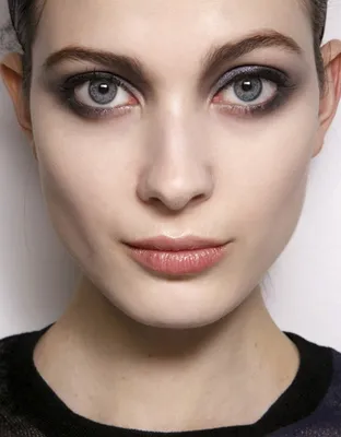 Вечерний макияж для голубых глаз: пошаговая фотоинструкция как сделать