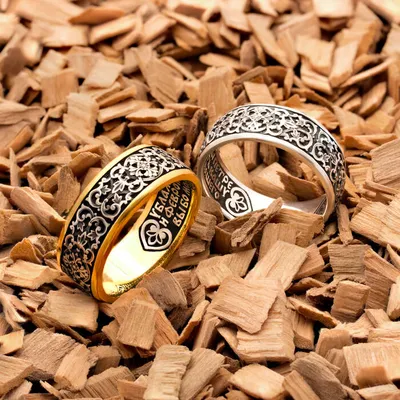 Широкие парные венчальные кольца в виде корон с бриллиантами и цветными  камнями 11274 | Венчальное кольцо, Мужские кольца, Кольца для пары