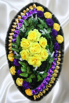 Ритуальные венки и корзины в Уральске :: венки и корзины из искусственных  цветов