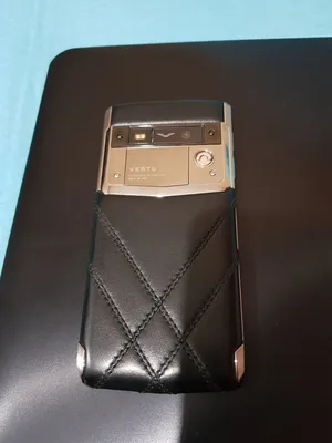 Vertu Signature S Design Stainless Steel - YouTube