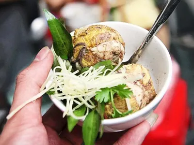 Традиционная уличная еда вьетнамцев продается в Сапе, Вьетнам Стоковое Фото  - изображение насчитывающей вьетнам, ресторан: 162417380