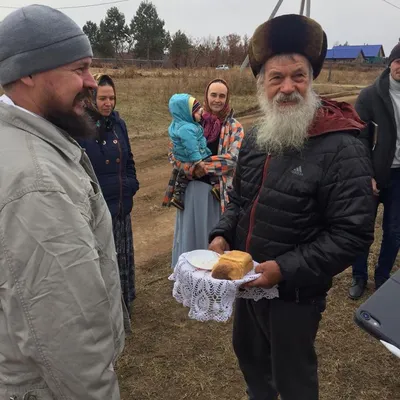 Подмосковная семья сыроваров подарила секретный рецепт староверке из  Приамурья — Амурская правда, новости Благовещенска и Амурской области