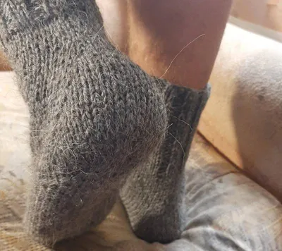 Ажурные носки спицами - схемы с описанием вязания простых красивых ажурных  носков спицами