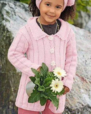 Розовое пальто для девочки - схема вязания спицами. Вяжем Пальто на  Verena.ru | Розовые пальто, Детское пальто, Вязание
