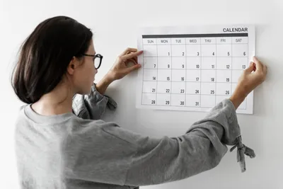 Календари типография, квартальный календарь, 2022 год, дизайн календаря,  календарь настольный, типография печать календарей, типография календарь,  настенный календарь, календарь-домик, сувенирная продукция, календари  изготовление типография