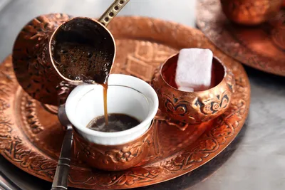 Как выбрать турку для варки кофе: материал, объем, форма