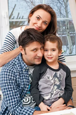 Четыре брака Виктора Логинова: как дети приняли его молодую жену - 7Дней.ру