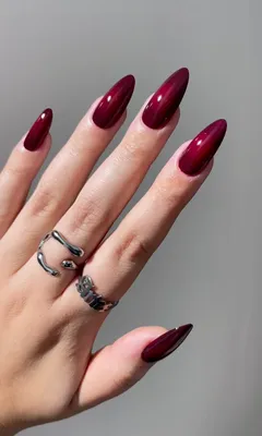 How to create the flawless Cherry Mocha manicure