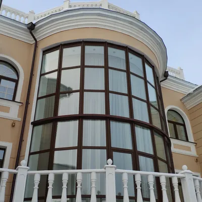 Витражное остекление в Москве, купить дерево-алюминиевое витражное  остекление по цене производителя