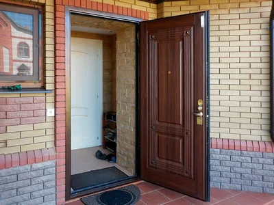 Как выбрать идеальные двери для вашего частного дома
