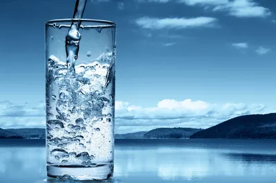 Вода питьевая фото фото