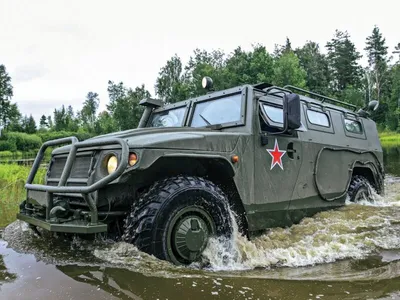 Командно-штабная машина «Тигр» Р-145БМА | Вооружение и военная техника |  Дзен