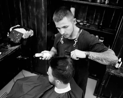 Военная мужская стрижка | FIRM Barbershop