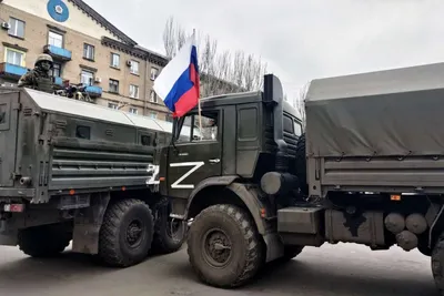 Грузовые автомобили: Масштабная модель 1:43 Бортовой военный грузовик 8х8  КамАЗ-6560, дорестайлинг, с тентом, хаки (Start Scale Models)