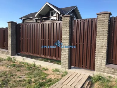 Забор с откатными воротами в Казани | Заказать установку забора с откатными  воротами под ключ