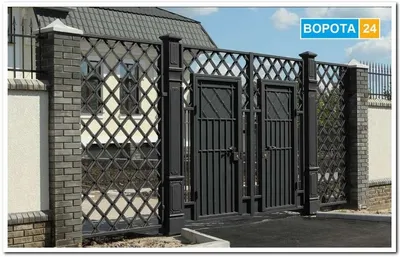 Распашные ворота со стальной рамой и с заполнением сварной сеткой - купить  в Москве по цене производителя