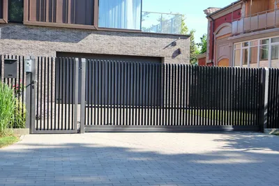 Недорогие дворовые ворота с калиткой. Качественная покраска. Возможна  доставка и установка. (ID#1042479745), цена: 19900 ₴, купить на Prom.ua