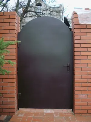 Кованые ворота, забор и калитка из металла в частном доме зеленые - купить  кованые ворота, забор и калитка из металла в частном доме в Москве