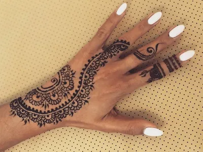 Мехенди. Mehendi. Henna | Временные татуировки, Эскизы татуировок хной, Тату  хной на запястье