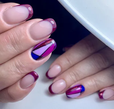 nails_nina_dvoo - Все виды маникюра в Праге 🇨🇿 Дорогие девушки делаем  маникюр, работаем на дому. ◾Маникюр гель + лак 380 kč ◾Аппаратный маникюр  ◾Комбинированный маникюр ◾Маникюр с покрытием гелем ◾Наращивание ◾Педикюр  Все