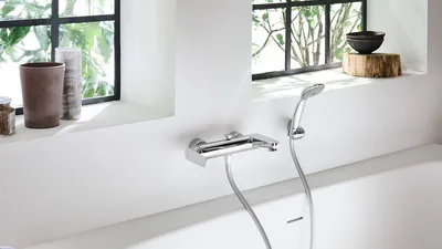 На какой высоте размещать водорозетки в ванной: схемы и стандарты для  размещения водорозеток для смесителя, раковины, ванны