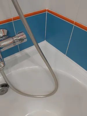 Смеситель для ванны WasserKRAFT Wern 4201 c душевым комплектом, матовый  хром — купить со скидкой в Москве. Интернет-магазин сантехники  Пять-измерений.ру