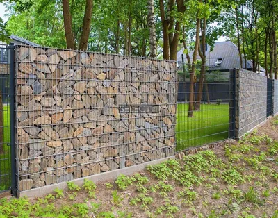 Забор из природного камня - 43 фото