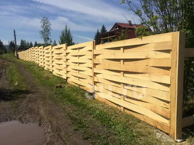 Деревянный забор лесенка, купить забор елочка (лесенка) в Киеве, доступная  цена на деревянные ограждения, заказать в онлайн каталоге интернет магазина  забор.укр
