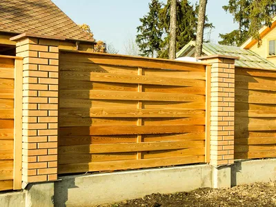 Как сделать деревянный забор своими руками? | Статьи