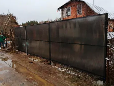 Забор из поликарбоната на металлическом каркасе цена в Москве на ограждение  | metallo-obrabotka24.ru