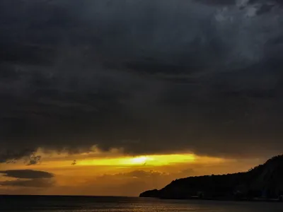 Закат на Черном море стоковое фото. изображение насчитывающей франция -  166151666
