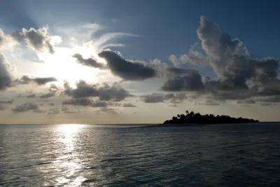 Фотообои \"Пляж на закате. Куреду. Мальдивы\" - Арт. 140275 | Купить в  интернет-магазине Уютная стена