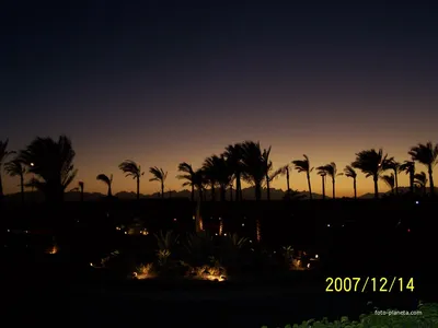 закат в пустыне стоковое изображение. изображение насчитывающей назначение  - 239700517
