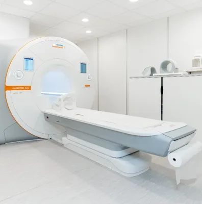 Сделать МРТ сосудов головного мозга в Москве: цены, отзывы, фото.  Магнитно-резонансная томография сосудов головного мозга недорого.