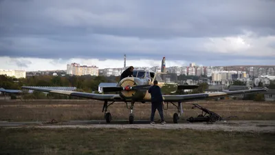 Фото: Аэропорт Заводское, аэропорт, Республика Крым, аэропорт Заводское —  Яндекс Карты