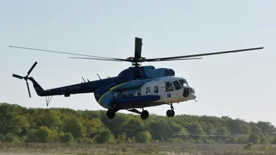 Аэродромный пожарный автомобиль АА-40(43101)-189. Крым, Симферополь,  аэропорт Заводское - Карготека