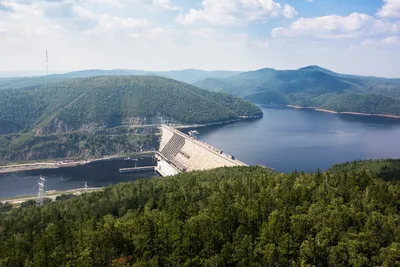 Через Зейское водохранилище переправили 9 тыс. техники для реконструкции  БАМа | ТЕЛЕПОРТ.РФ